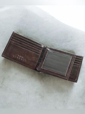 5/$25 Sung Express Brown Genuine Leather Wallet
